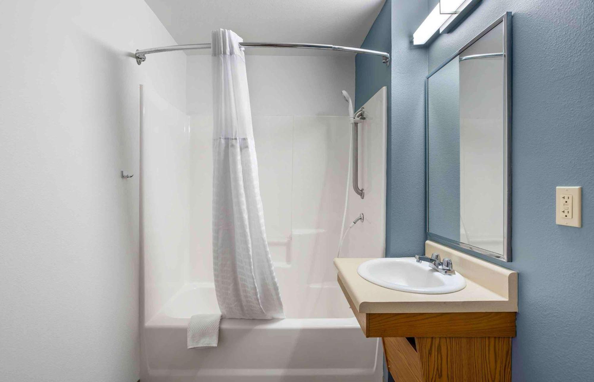 Fairview Extended Stay America Suites - Portland - East מראה חיצוני תמונה